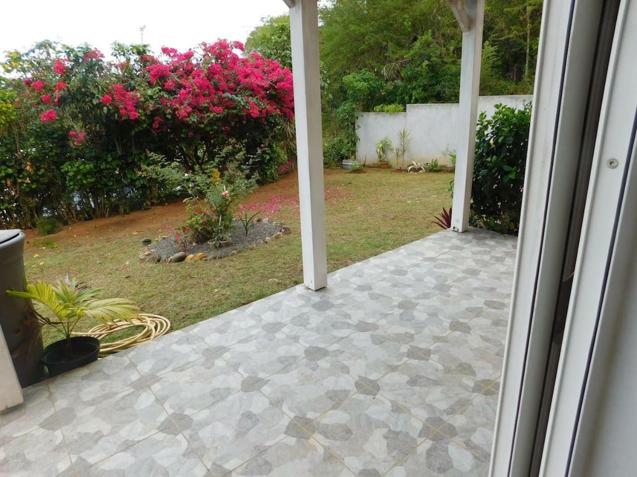 Charmant Petit T2 Dans Maison Vieux-Bourg Ngoại thất bức ảnh