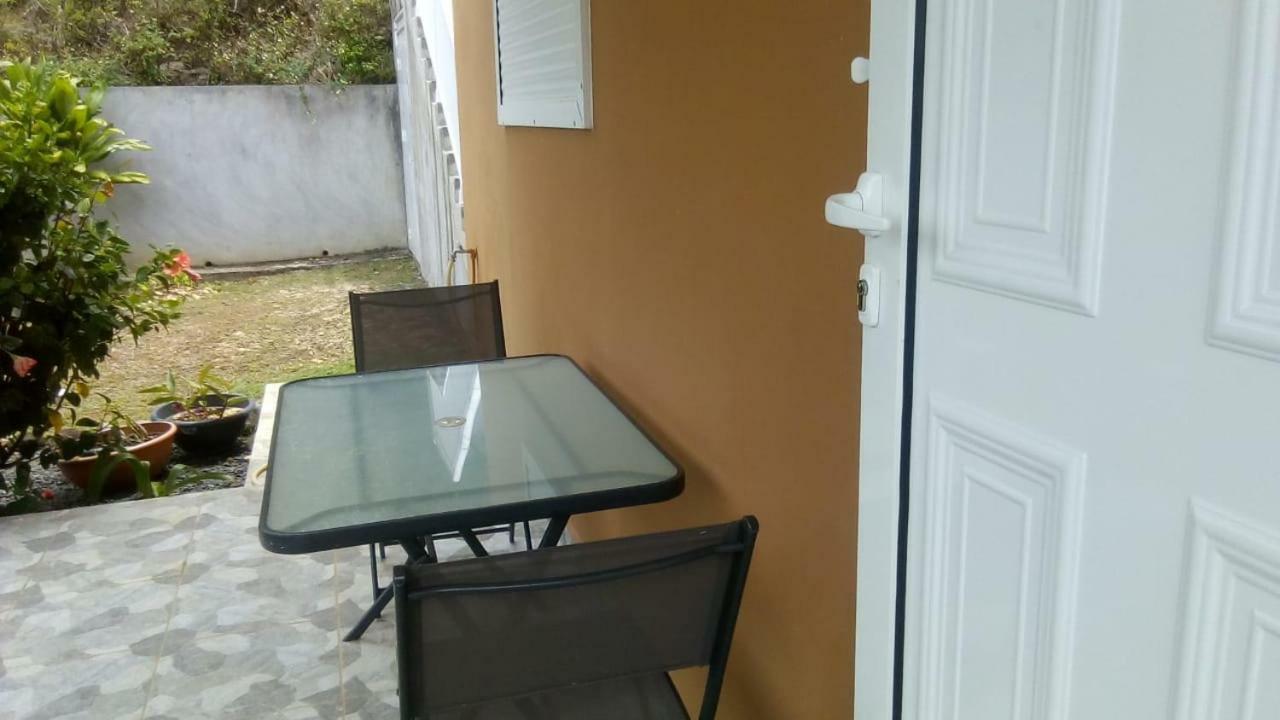 Charmant Petit T2 Dans Maison Vieux-Bourg Ngoại thất bức ảnh